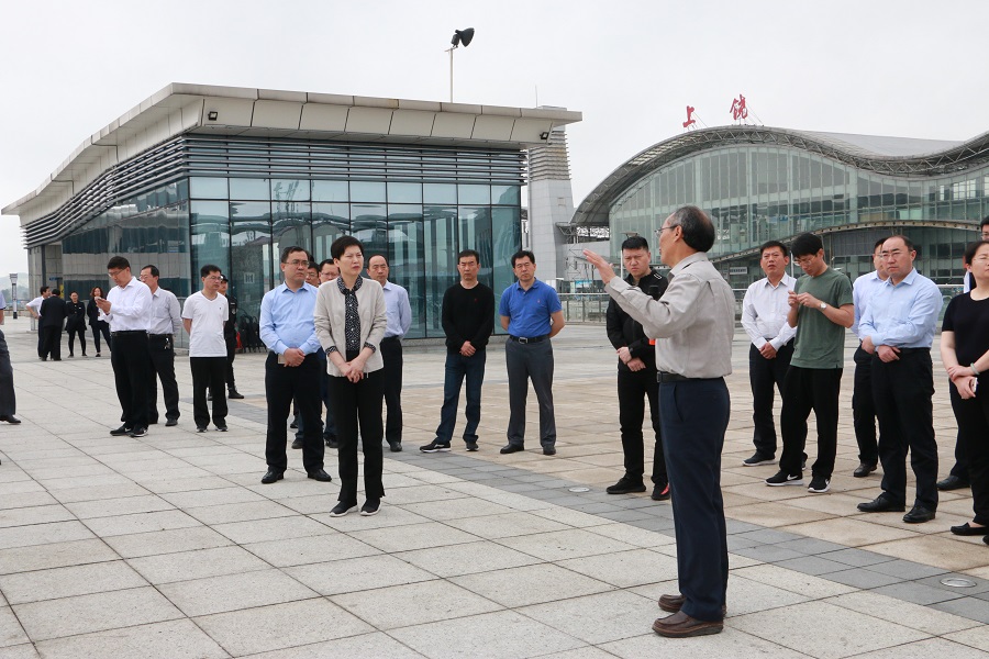 昌邑市委書記呂珊珊一行來(lái)我公司交流學(xué)習(xí)