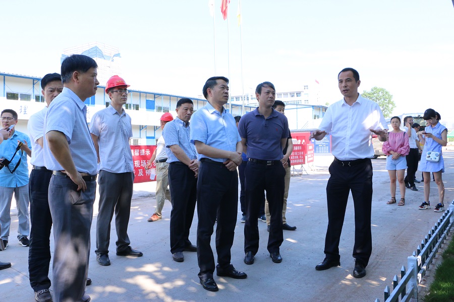 李高興副市長調(diào)研重點(diǎn)城建項(xiàng)目