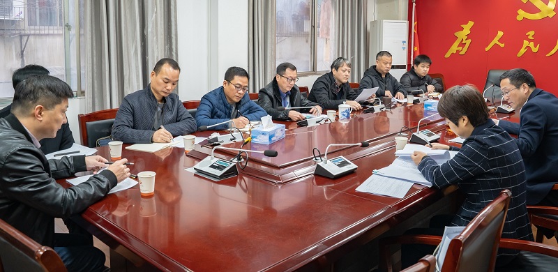 市城投集團(tuán)公司與信州區(qū)召開(kāi)工作對(duì)接會(huì)