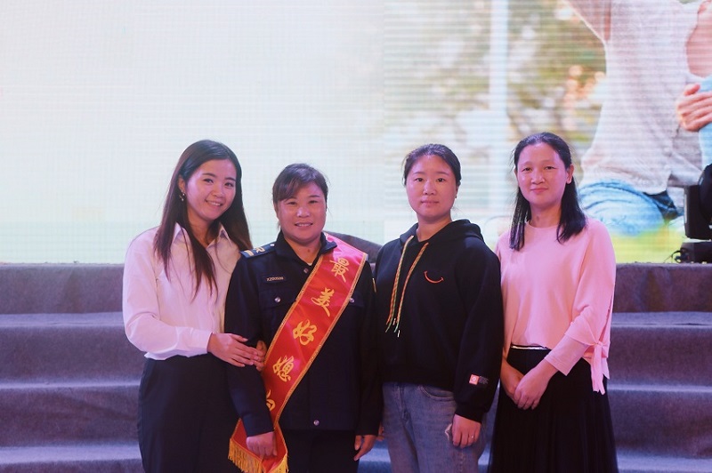 “弘揚(yáng)好家風(fēng)、傳播正能量”