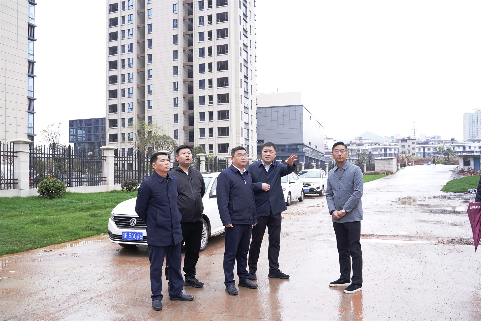 市國(guó)資委黨委書(shū)記、主任鄧躍躍實(shí)地調(diào)研我司城區(qū)部分項(xiàng)目